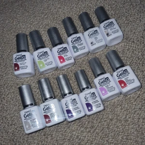 Gelpolish - Alla helt nya och oanvända, 45kr/st eller billigare vid köp av fler🥰