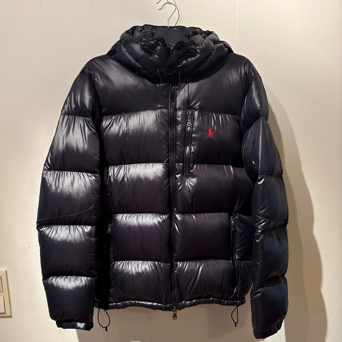 Svart dunjacka från Ralph Lauren