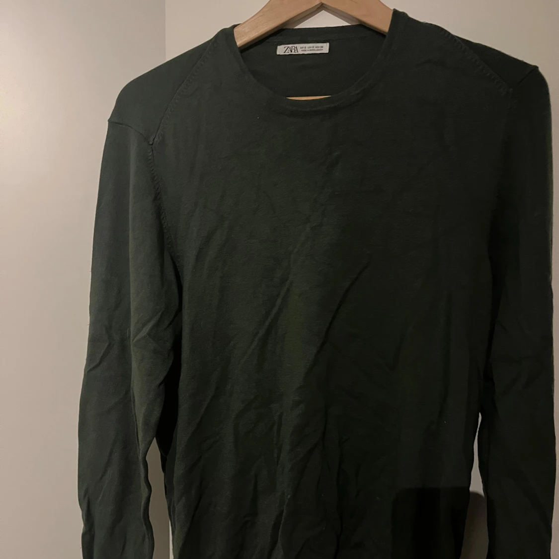 Mörkgrön tröja från Zara