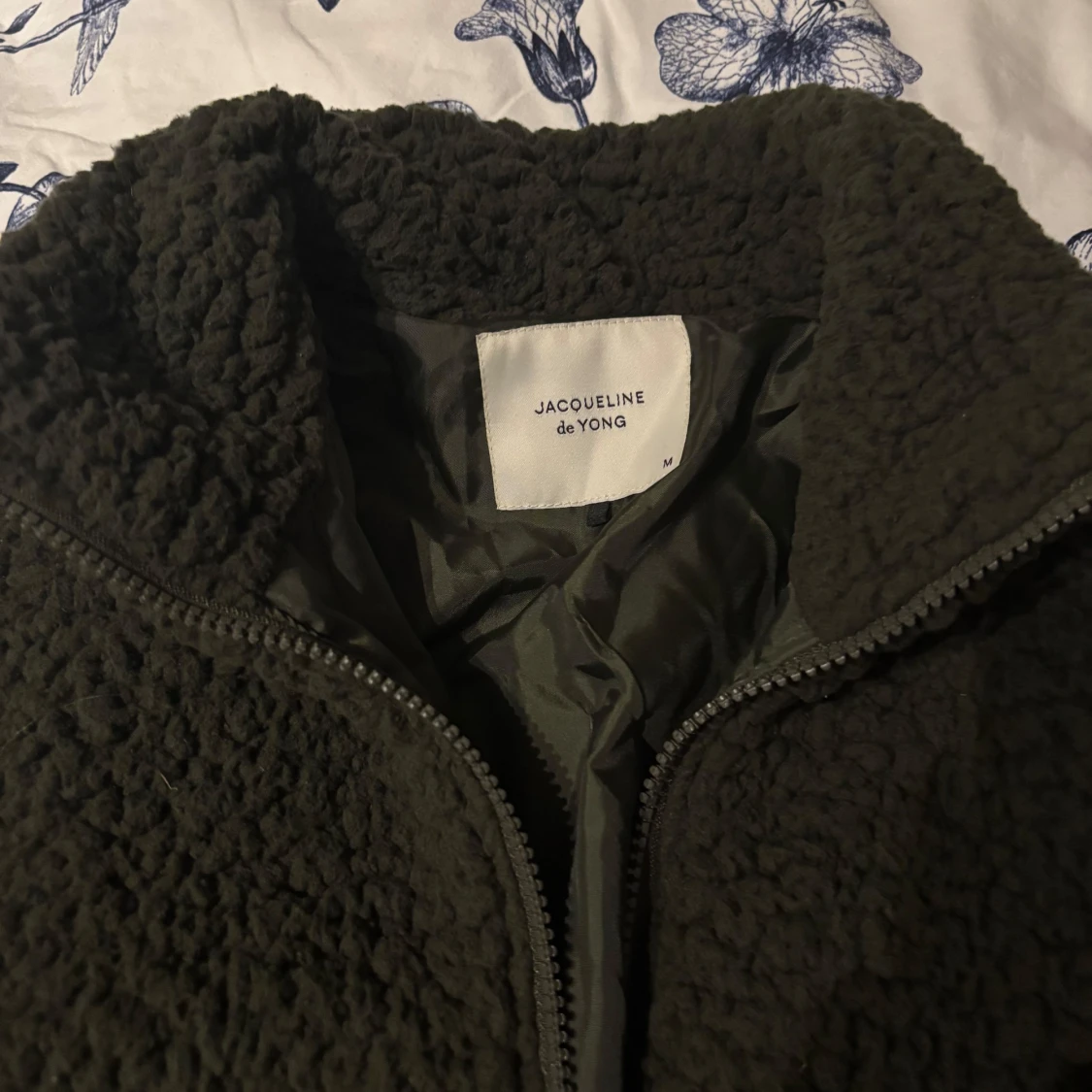 Grön teddyjacka från Jacqueline de Yong - 1