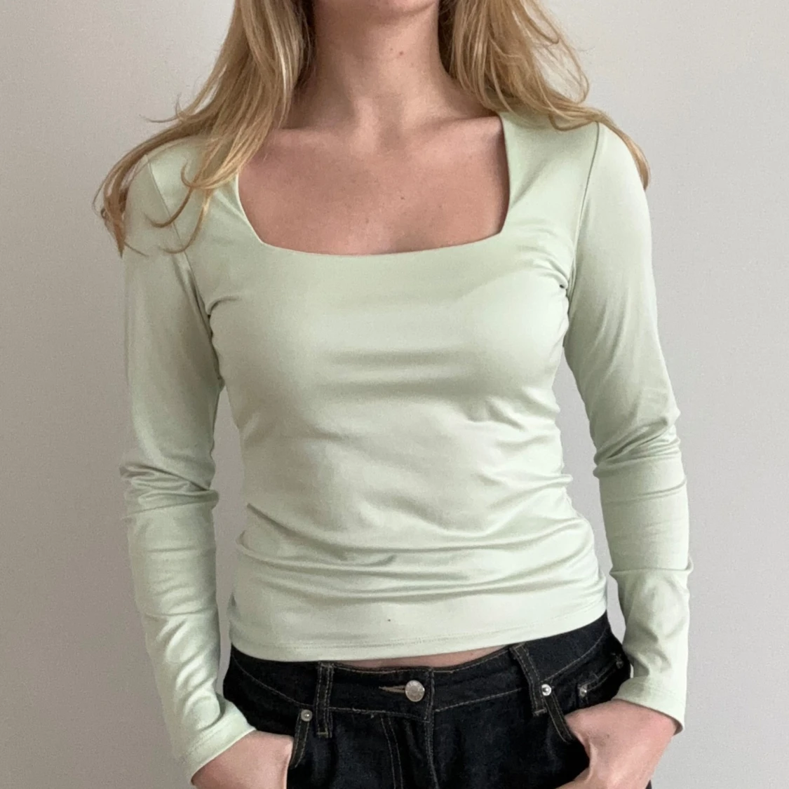Ljusgrön långärmad topp
