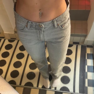 Jeans - Raka jeans från Gina Tricot, jättebra skick