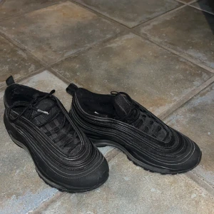 Nike air Max 97  - Air Max 97 varsamt använda. 38,5