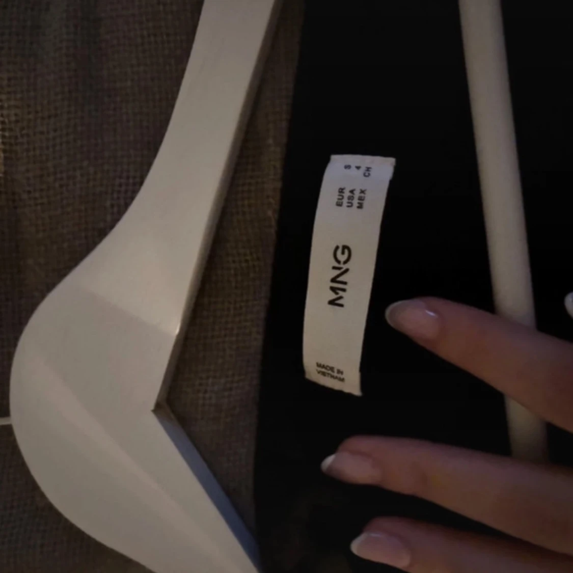 Svart klänning från MNG - 3