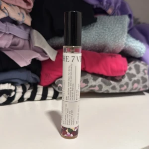 The 7 virtues cherry ambition  - Ursprungligen 10 ml, mängd kvar enligt bild. 