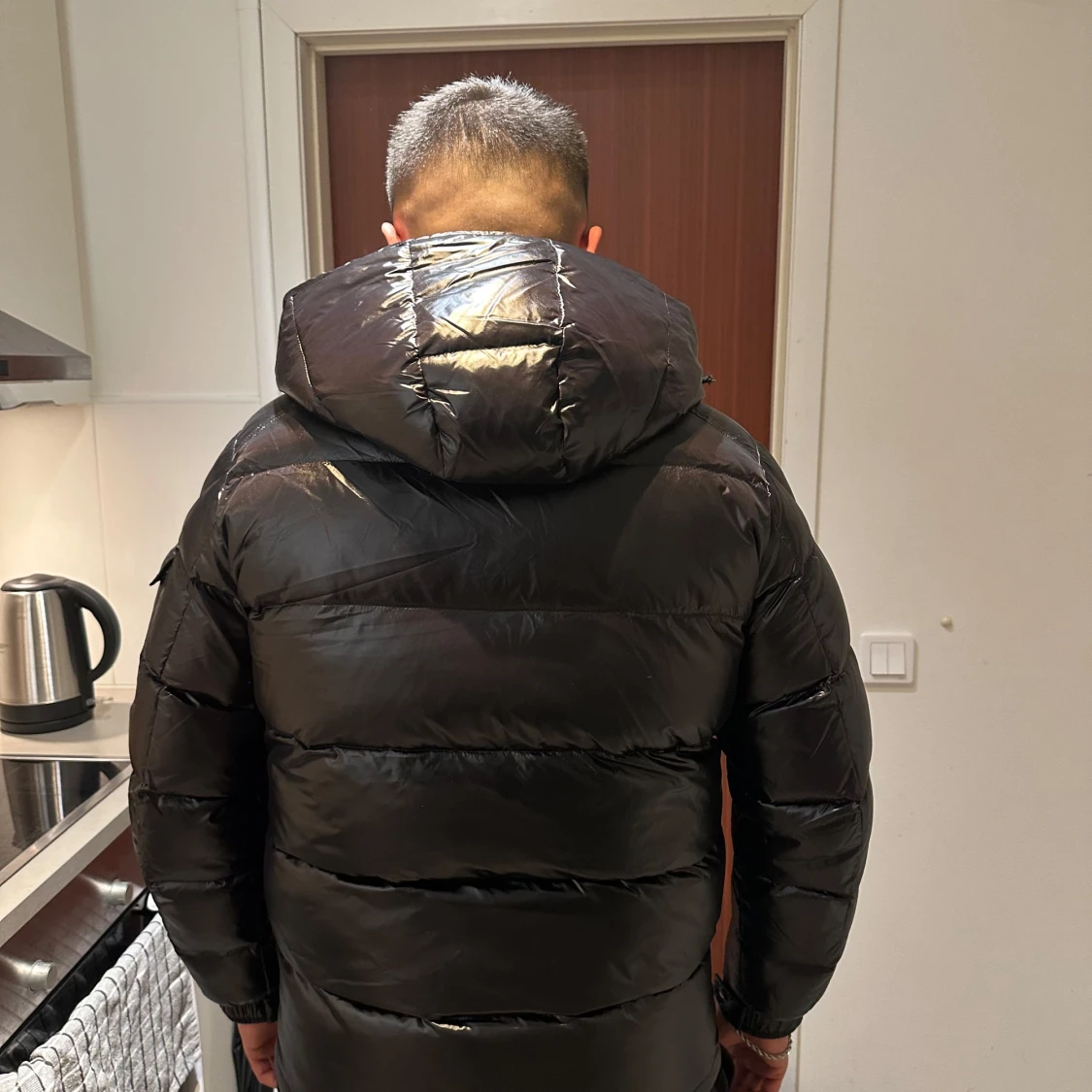 Svart dunjacka från Moncler - 3