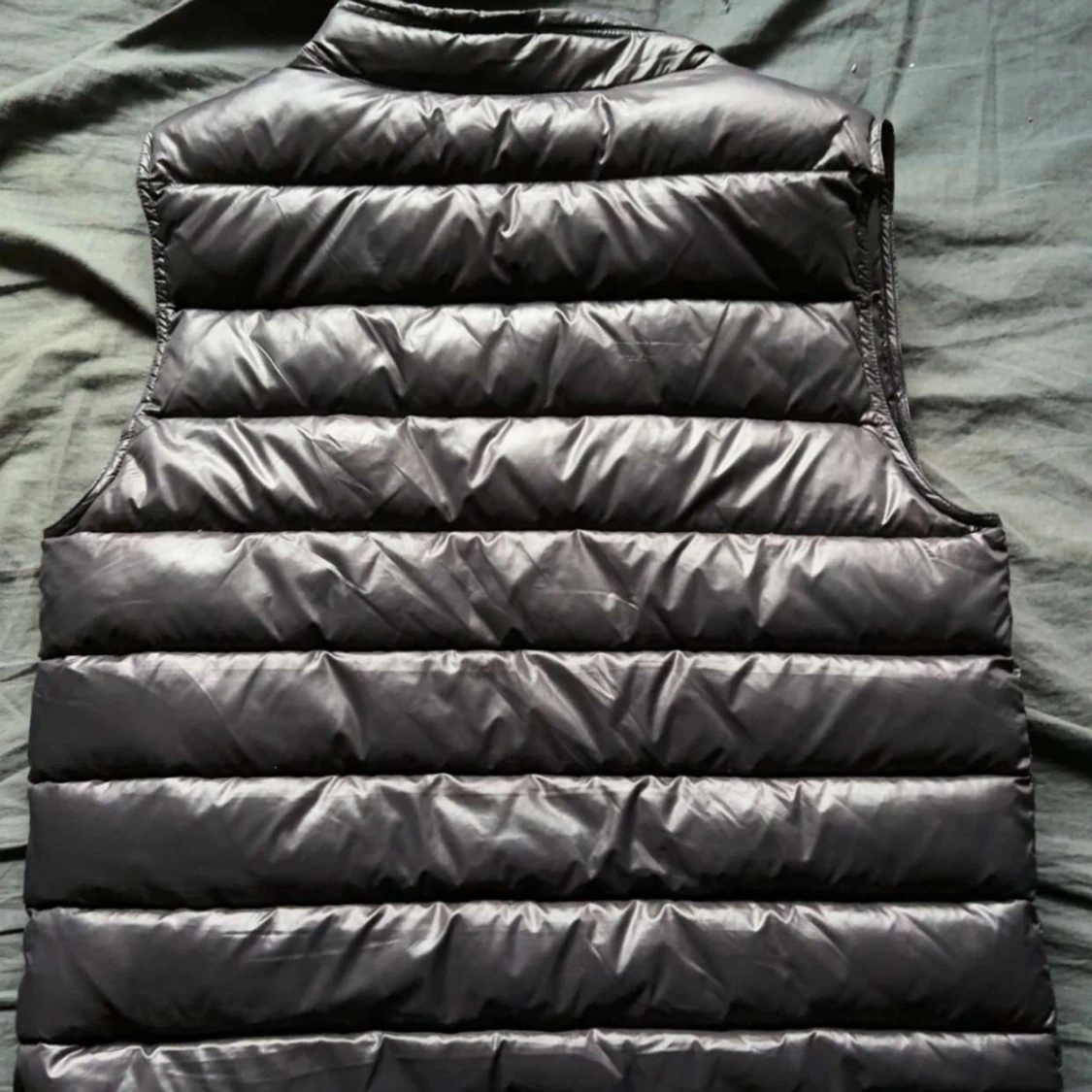 Svart väst från Moncler - 1