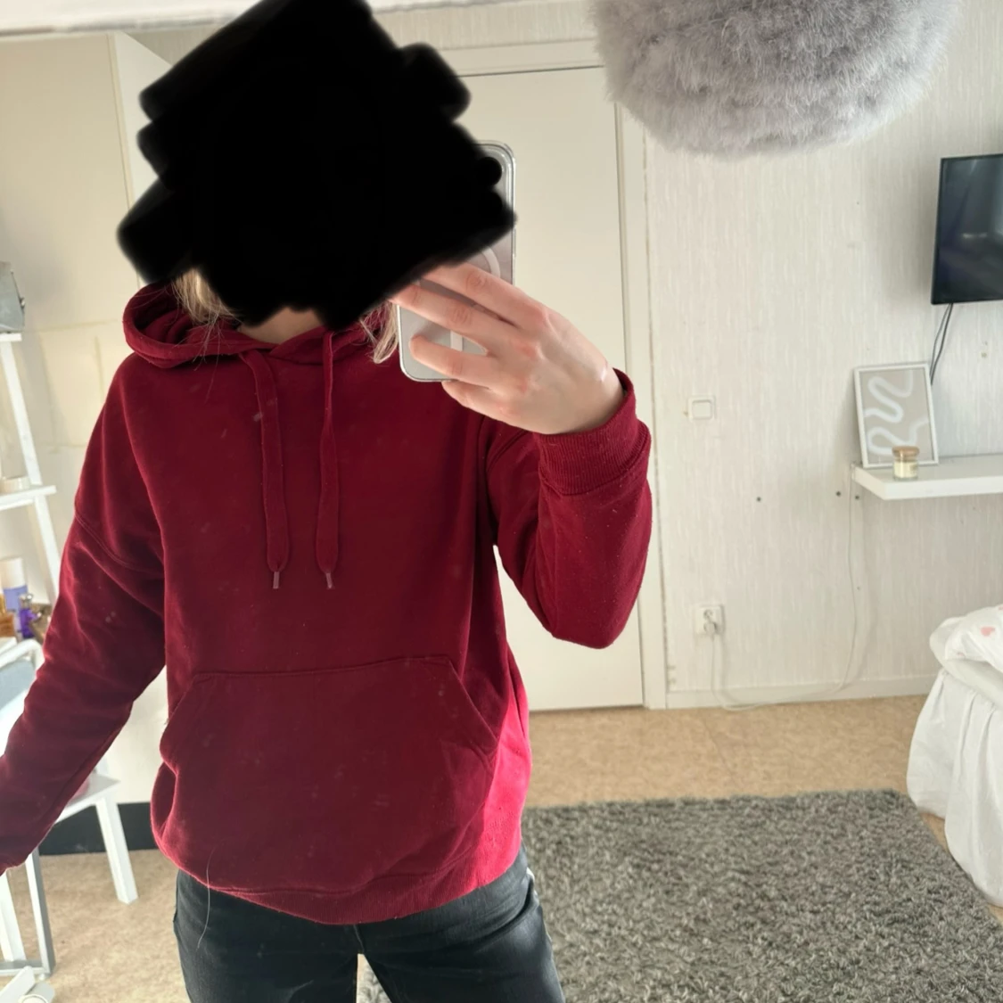 Röd hoodie - 2