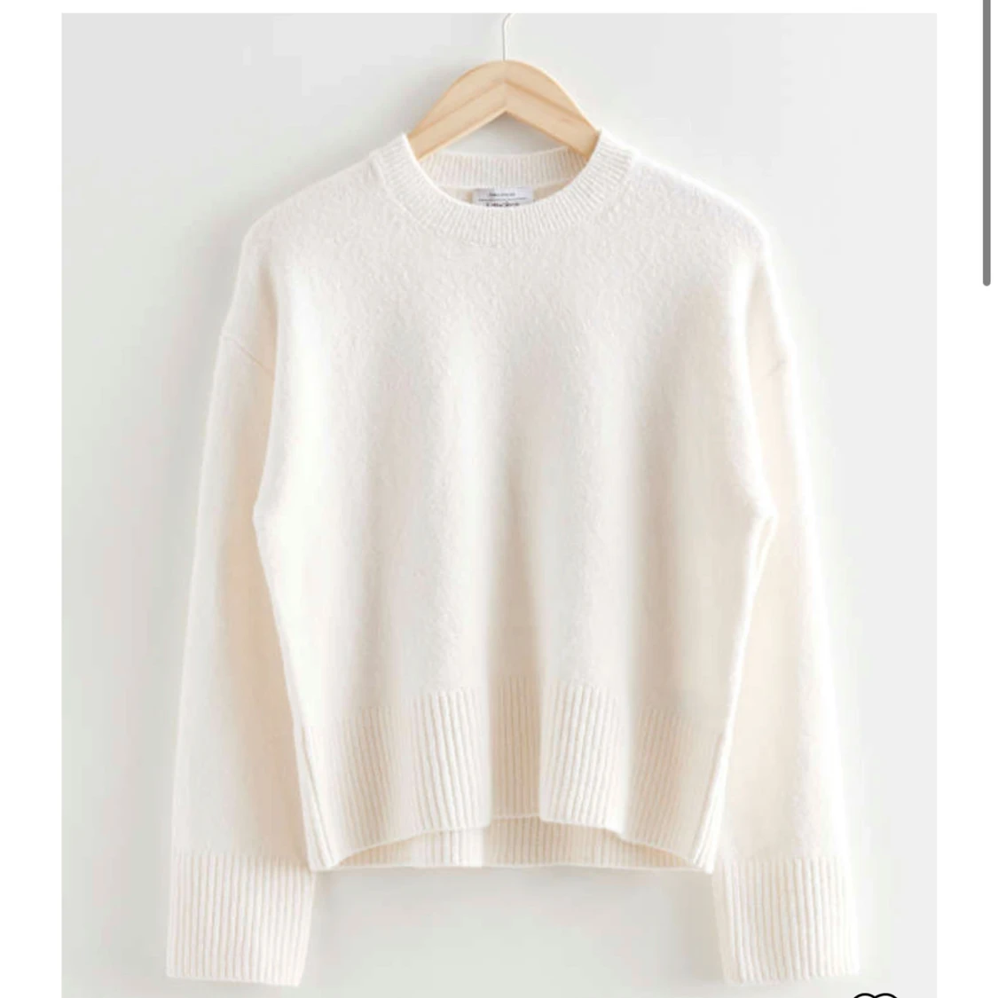 Krämvit stickad tröja från & Other Stories - 91