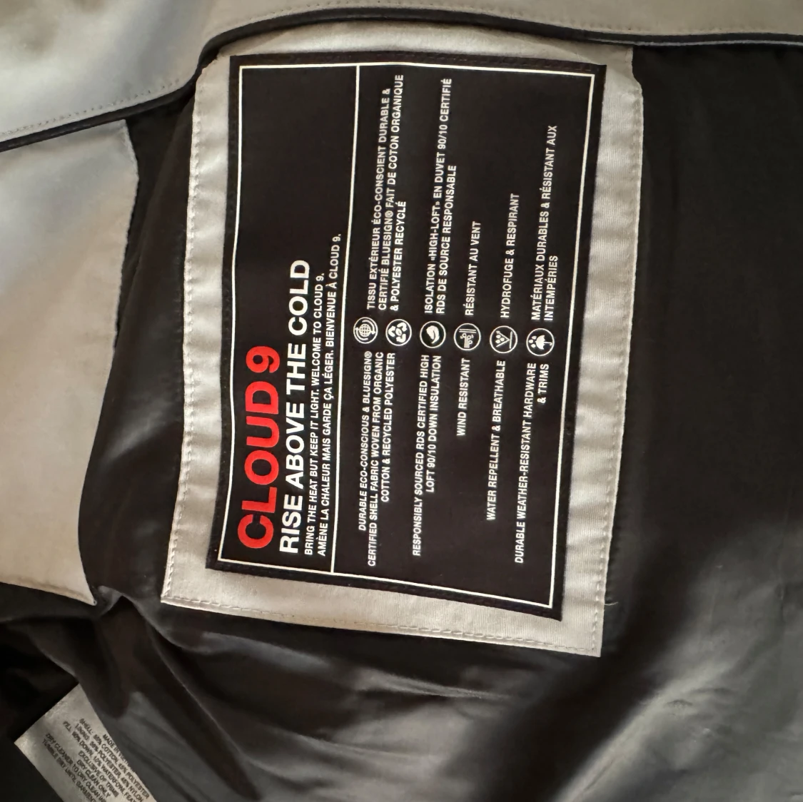 Grå dunjacka från Moose Knuckles - 92