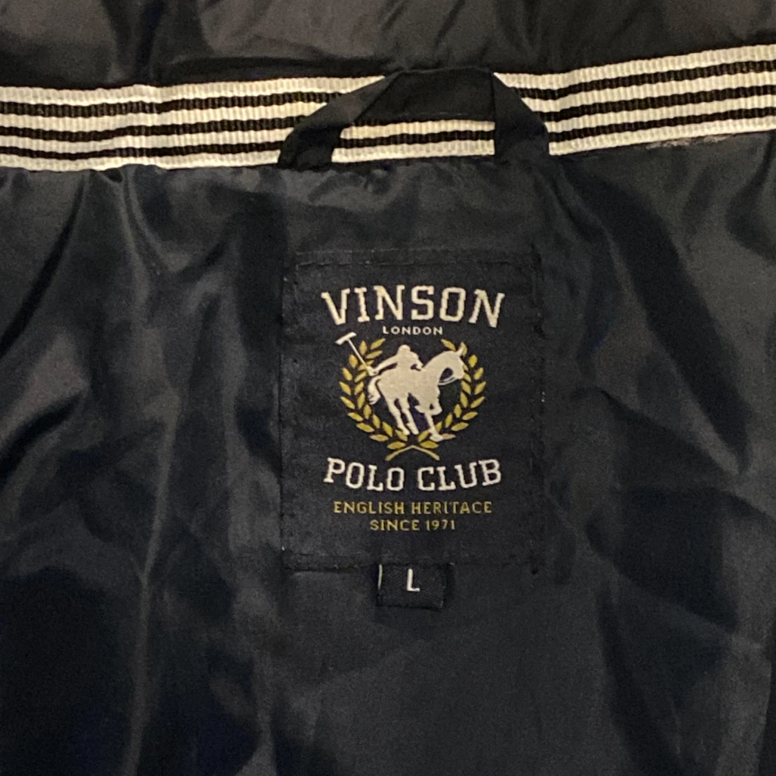 Mörkblå dunväst från Vinson Polo Club - 92