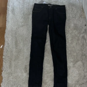 Äkta Burbbery - Inte använd och passar ej