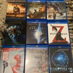 Samling av Blu-ray och 3D-filmer💗 - Säljer en samling av Blu-ray och 3D-filmer inklusive titlar som 'Immortals', 'Wrath of the Titans', 'Pacific Rim', 'Avatar', 'Gravity', 'World War Z', 'Big Hero 6', 'Inception' och 'Sanctum'. Perfekt för filmälskare som vill uppleva action och äventyr i hög kvalitet. 60kr per styck!