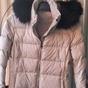 Tommy Hilfiger strl S - Mkt bra skick