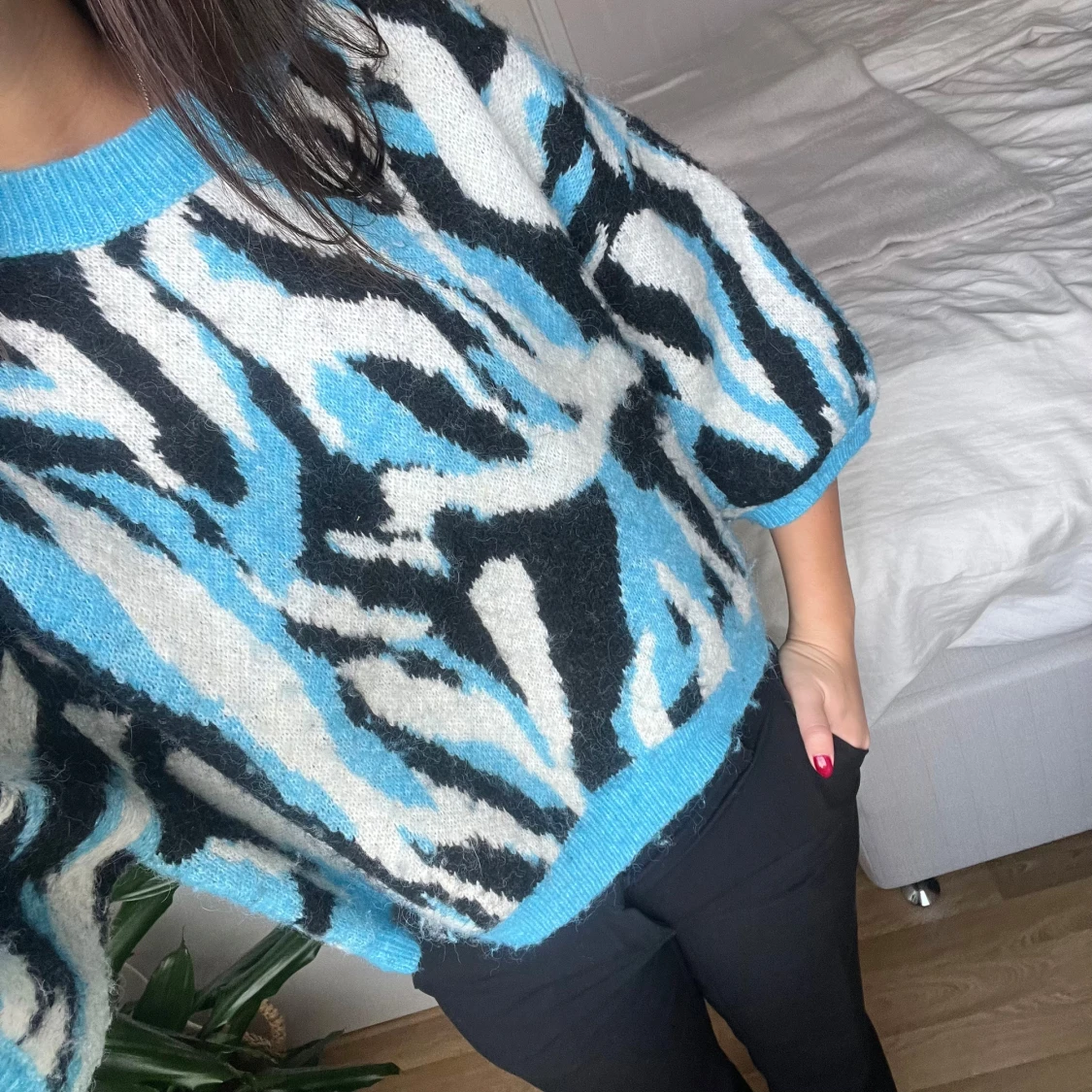 Zebramönstrad tröja