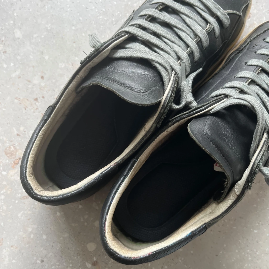 Philippe Model  - 93