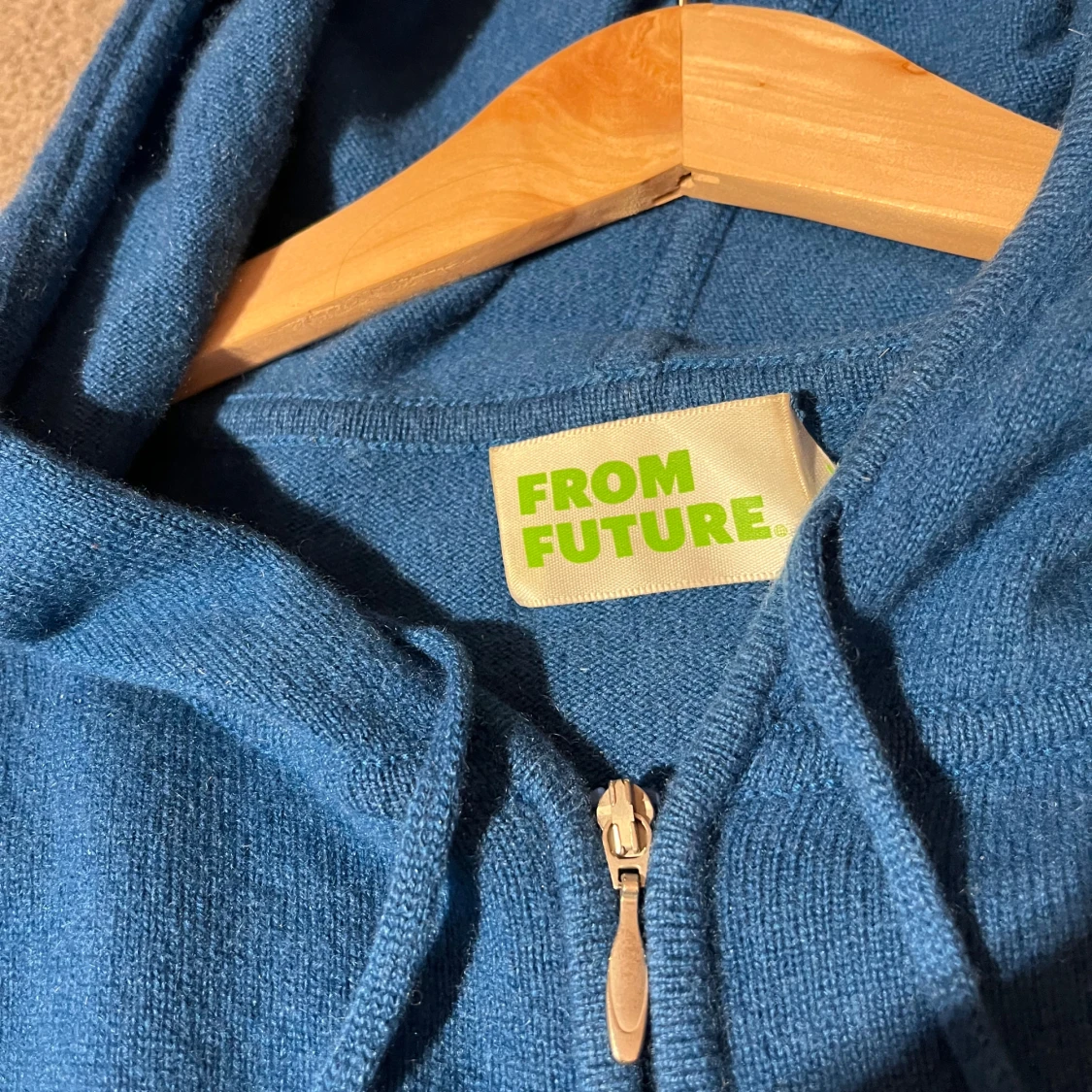 Blå hoodie från From Future - 2