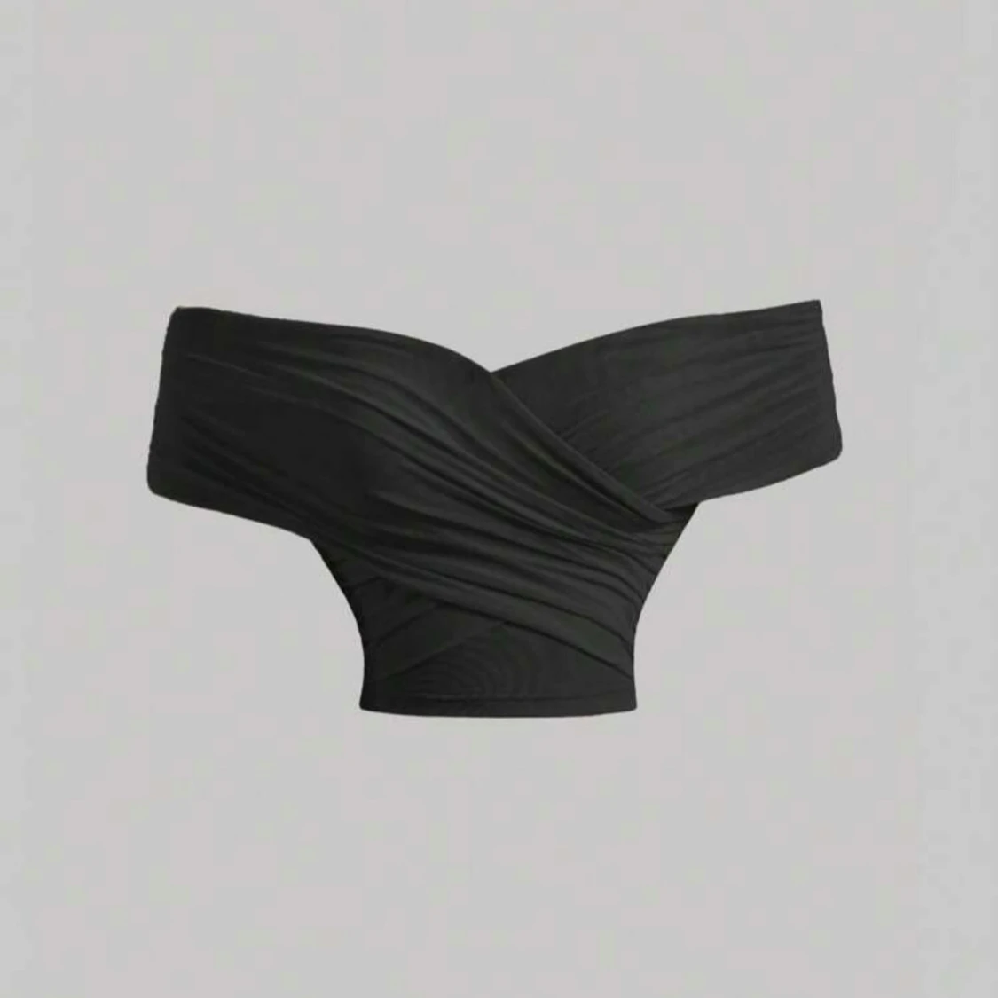 Svart offshoulder topp