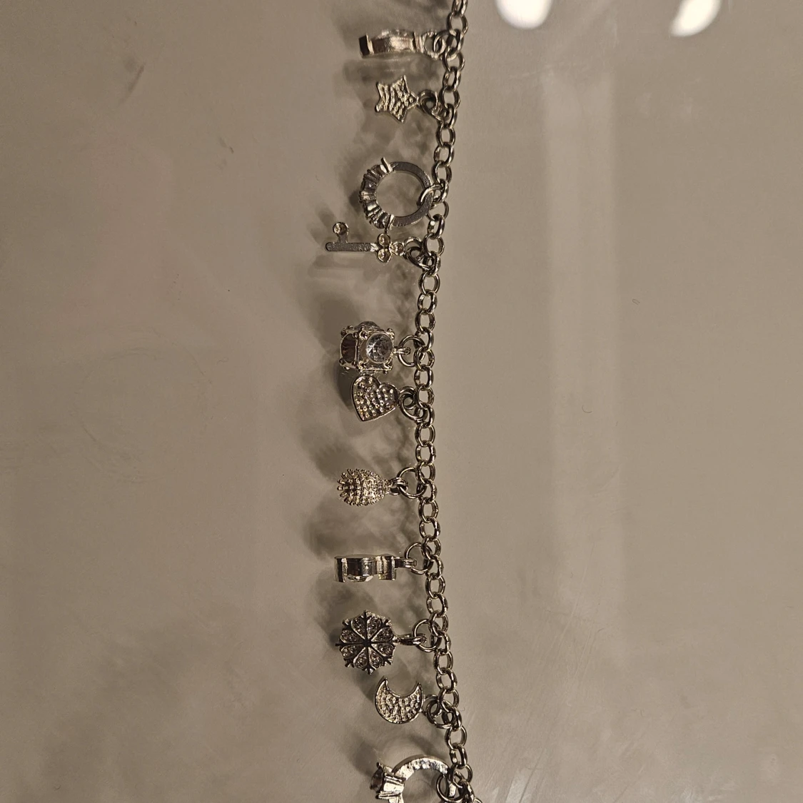 Silvrigt armband - 2