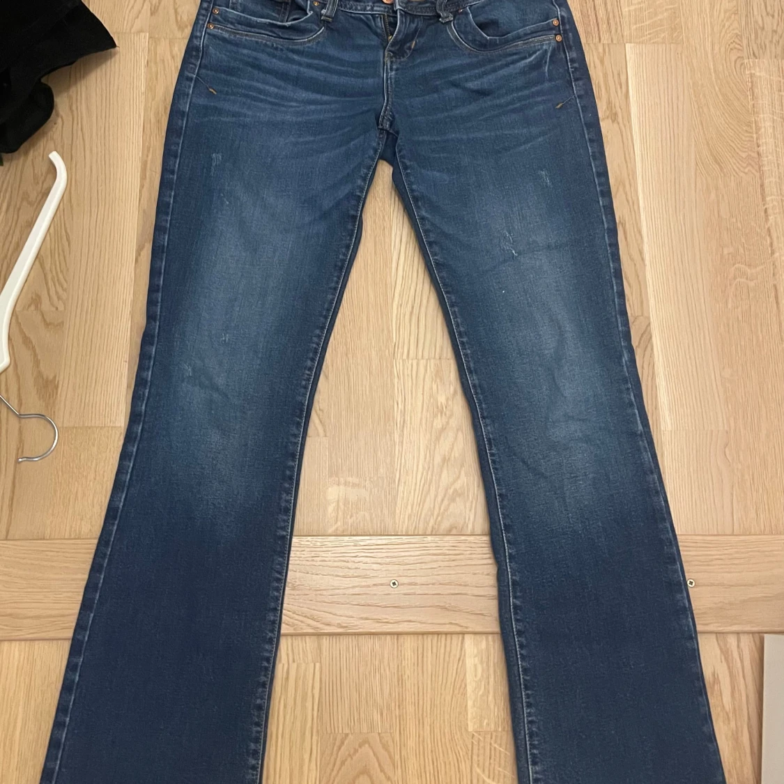 Blå bootcut jeans från LTB - 1