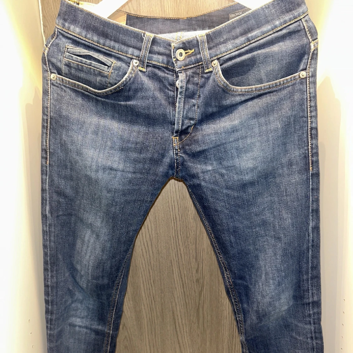 Blå jeans från dondup - 1