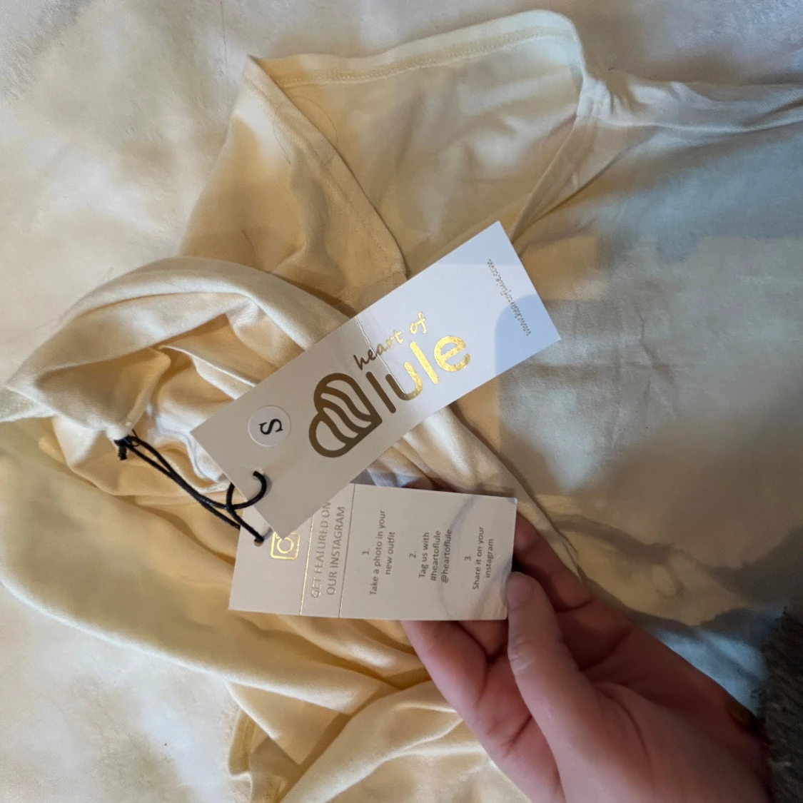 Beige t-shirt från House of Luie - 3