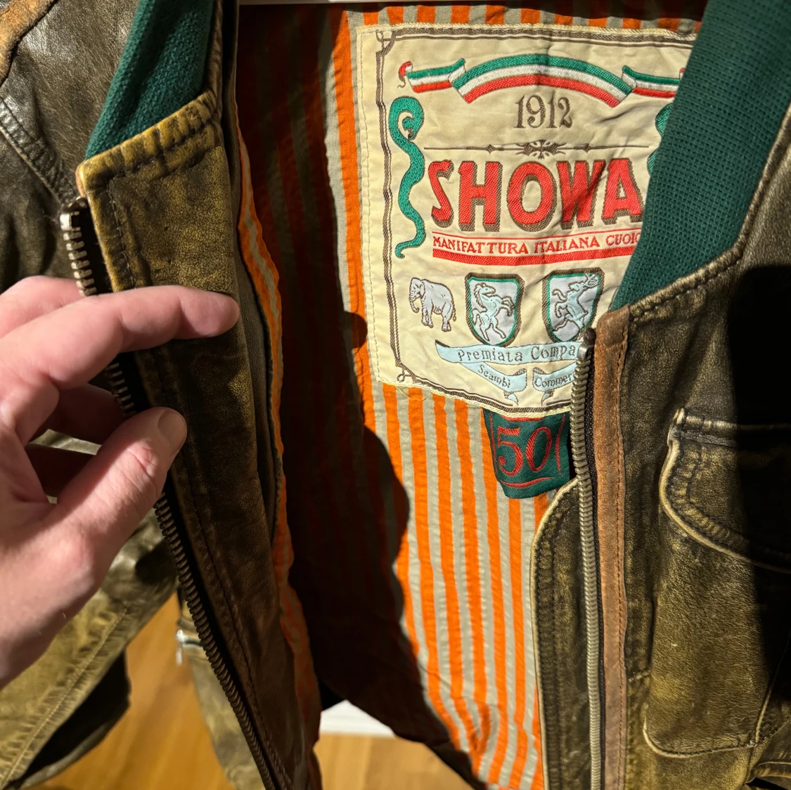 Brun skinnjacka från Showa - 1