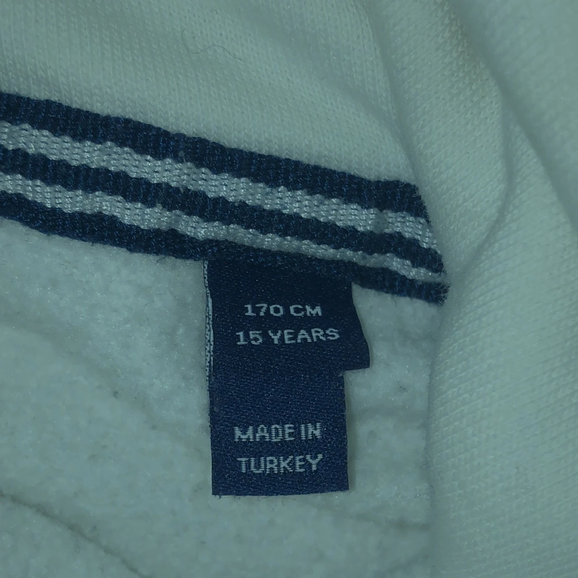 Vit hoodie från GANT - 2