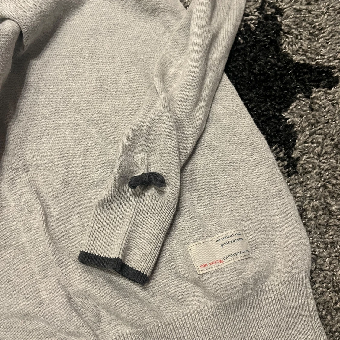 Grå polotröja från Odd Molly - 92