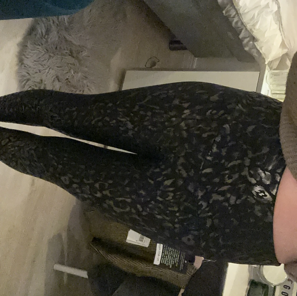 Svarta leopardmönstrade leggings från Onzie