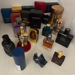 Söker byten alternativt sälja. - Majoriteten av Herr parfymerna är knappt använda   Skriv vid minsta lilla fråga 👍  Eros - Såld