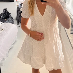 Söt klänninh - Från zara, bra skick!!