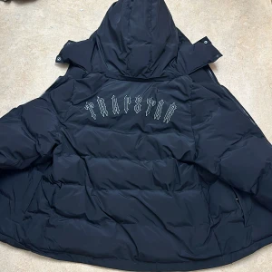 Trapstar jacka - Helt ny trapstar jacka kanske använd kanske 5 gånger