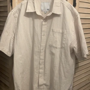 Linneskjorta L - Fint skick 