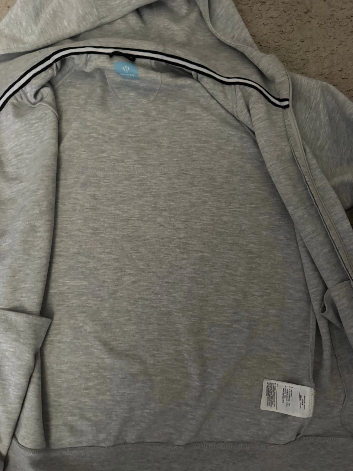 Grå zip hoodie från Nike - 2
