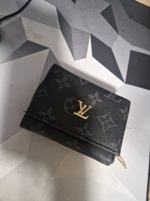 Black wallet - Black wallet good condition.