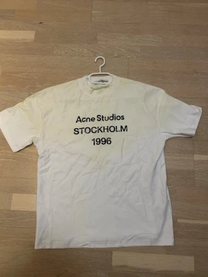 Acne studios - Tröja ifrån acne studios. Helt ny👍☺️ hör av er vid fundering👍