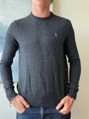 Ralph lauren merinotröja  - Riktigt snygg merino tröja från Ralph lauren i storlek M