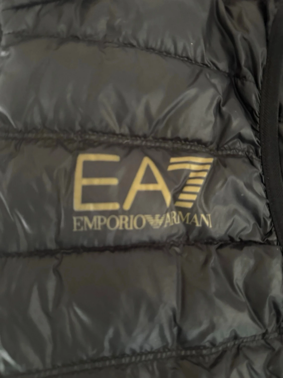 Svart dunväst från EA7 Emporio Armani - 4