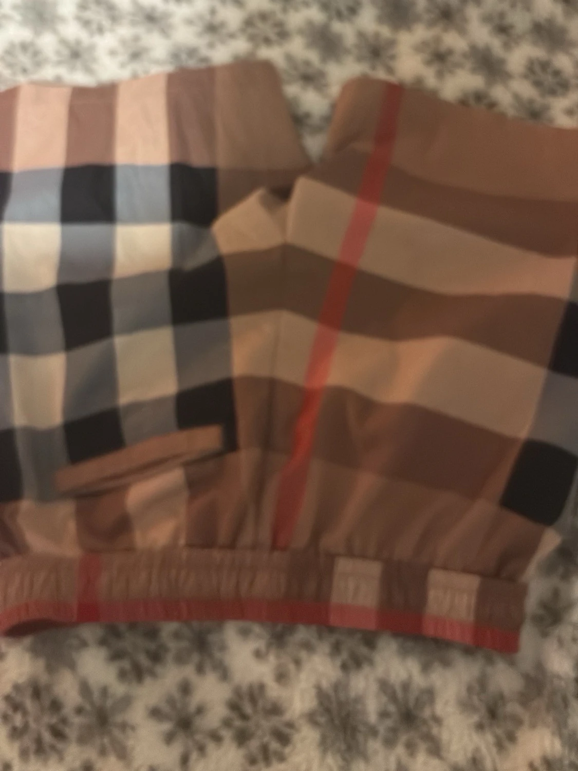 Rutig beige och brun shorts - 2