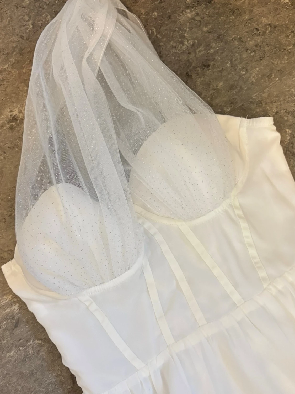 Vit långklänning med glittertopp