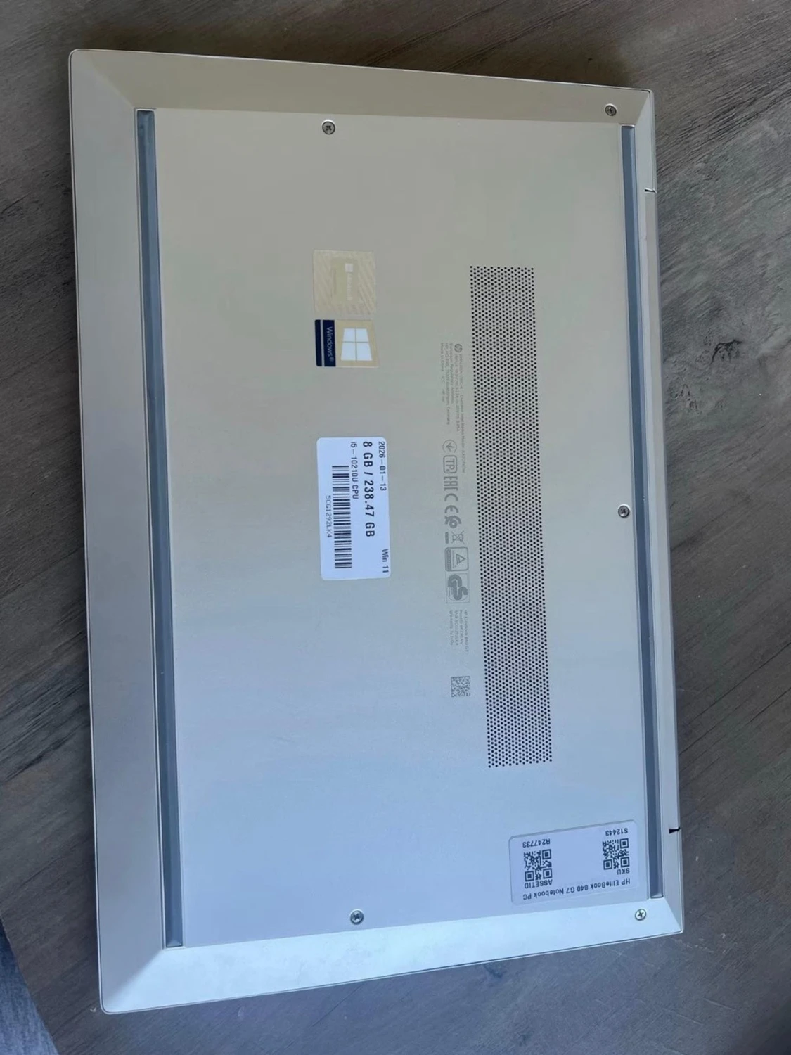 HP EliteBook silver laptop - 2