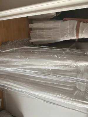 Volang lång kjol  - Säljer denna volang lång kjol som är köpt i Thailand, knappt använd i stl s