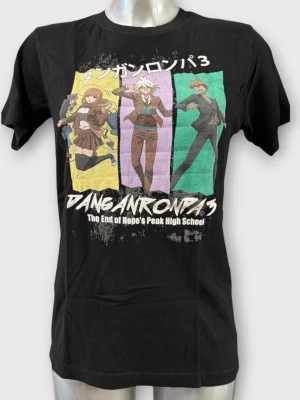 Danganronpa 3 T-shirt Stl M (Dam) - Fint skick. Stl: M dam.