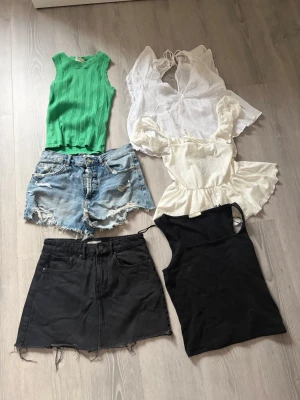 Sommarkläder paket  - Blandade sommarkläder, shorts, kjol och toppar från gina tricot, Zara och SHEIN, storlek S-M. 300 för allt🫶🫶