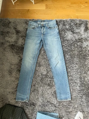 Nudie jeans - Säljer ett par nudie jeans storlek W31 L34. Mycket bra skick