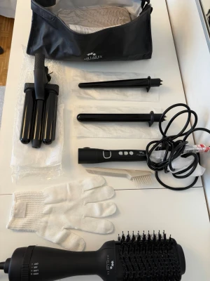 HAIRLABEX värmeverktyg  - Endast hårfön och en locktång som har använts! Resten av verktygen är HELT nya och aldrig använda 🌸.  Hårfönen är rengjord och så gott som ny!