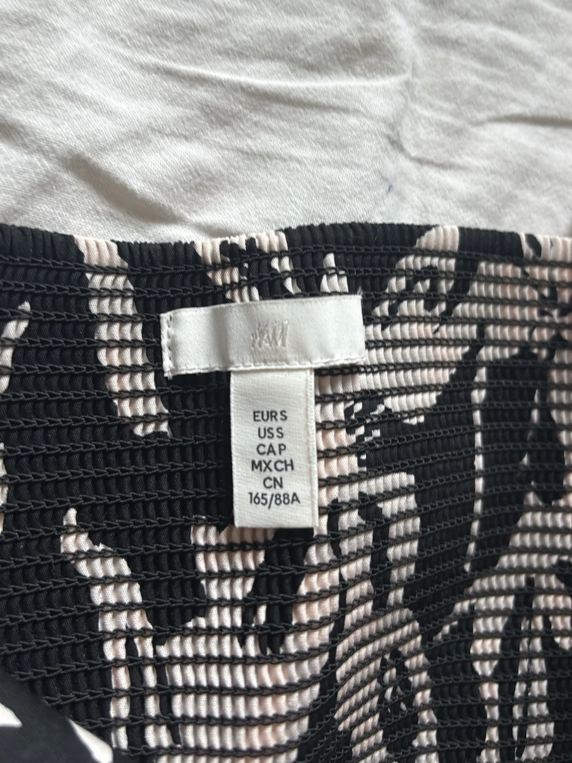 H&M - 2