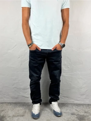 Replay jeans  - Ett par riktigt snygga jeans från Replay i storlek W28 L32 i modellen Anbbas Hyperflex 