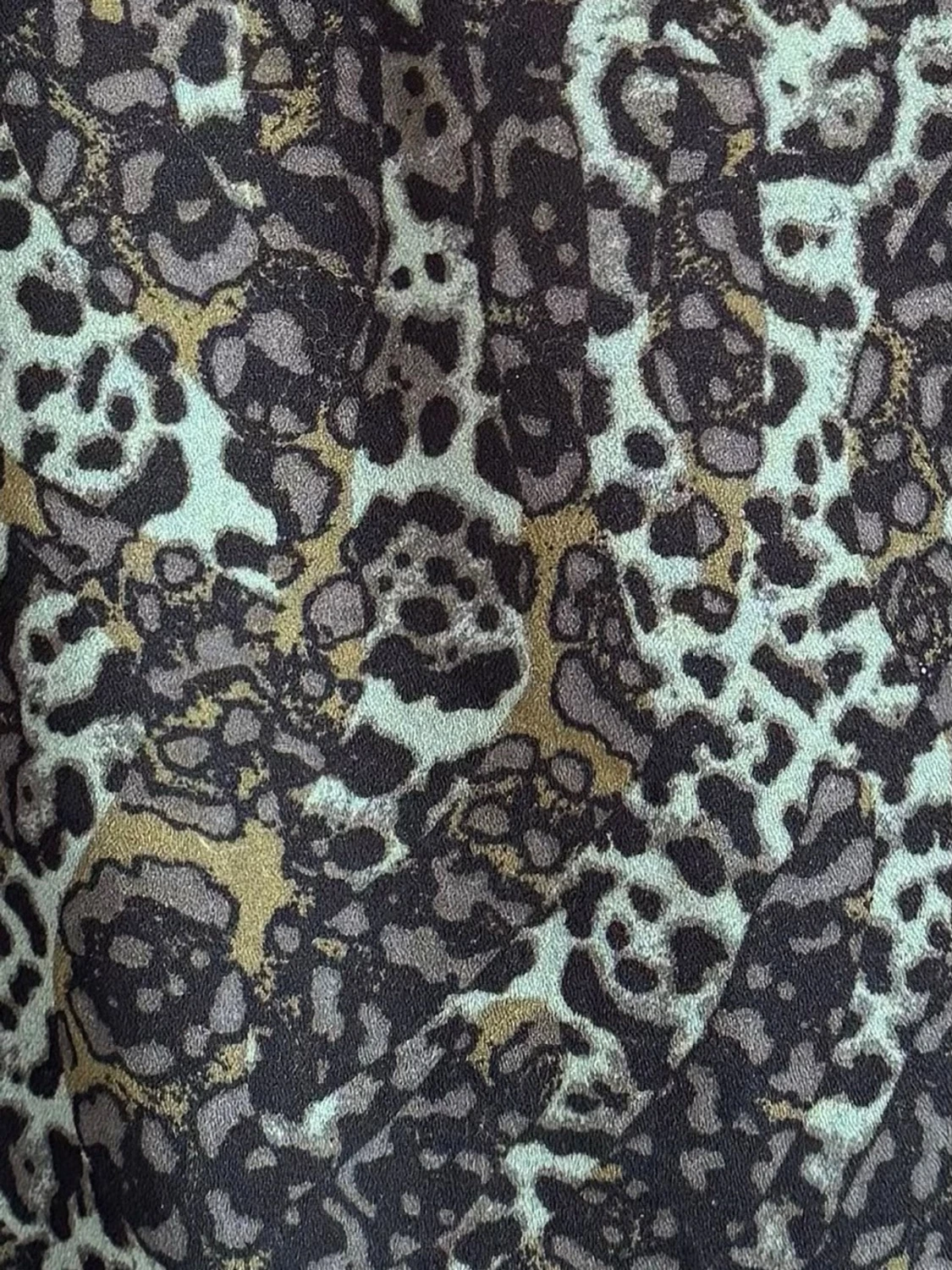 Leopardmönstrad blus i grönt  - 4